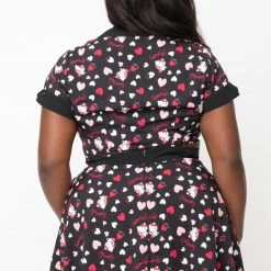 Hello Kitty X Unique Vintage Plus Size Crop Top Characters