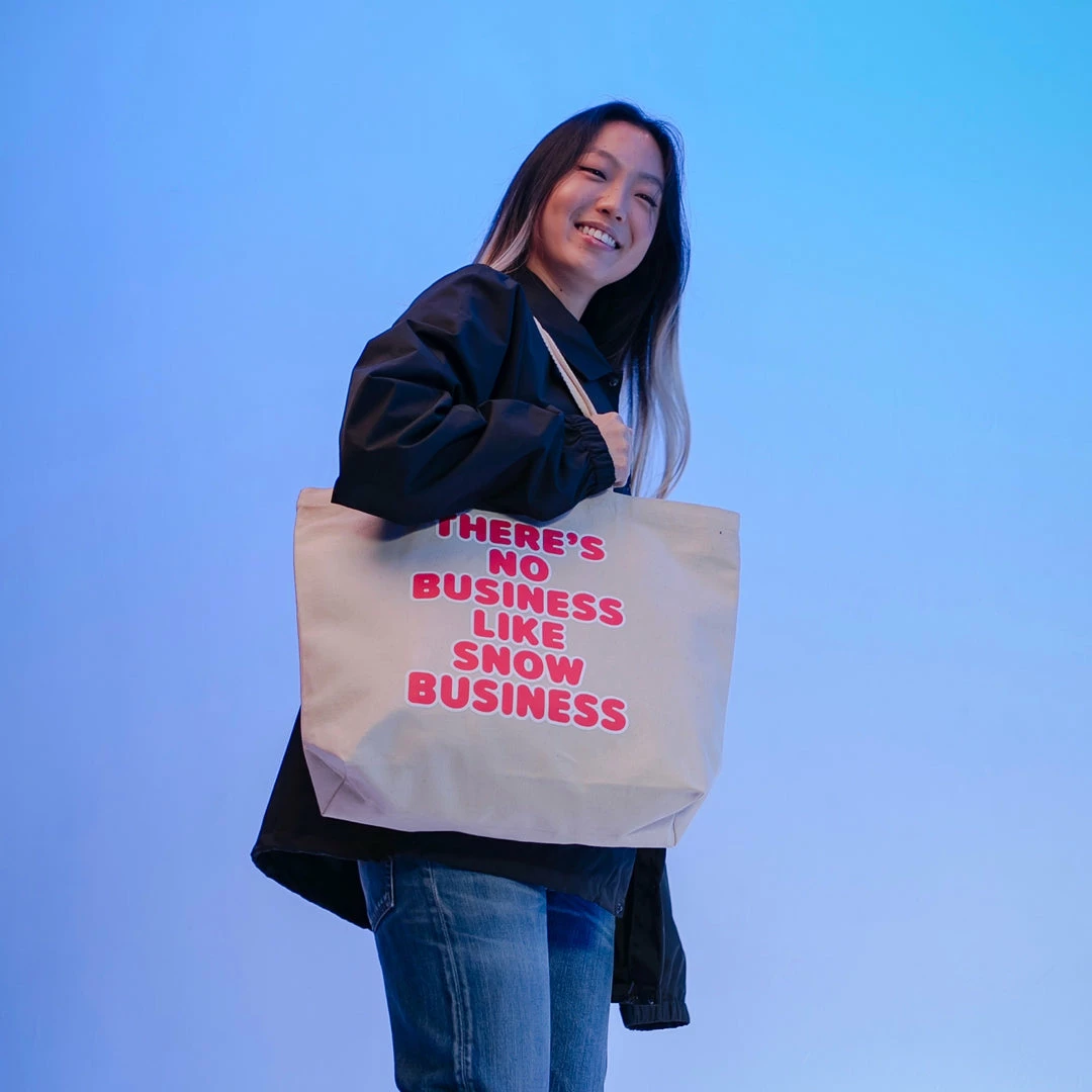 The Hundreds Is Huge Characters Hello Kitty X The Hundreds Snowman Tote (Khaki) 4 The Hundreds Is Huge Characters Hello Kitty X The Hundreds Snowman Tote (Khaki)